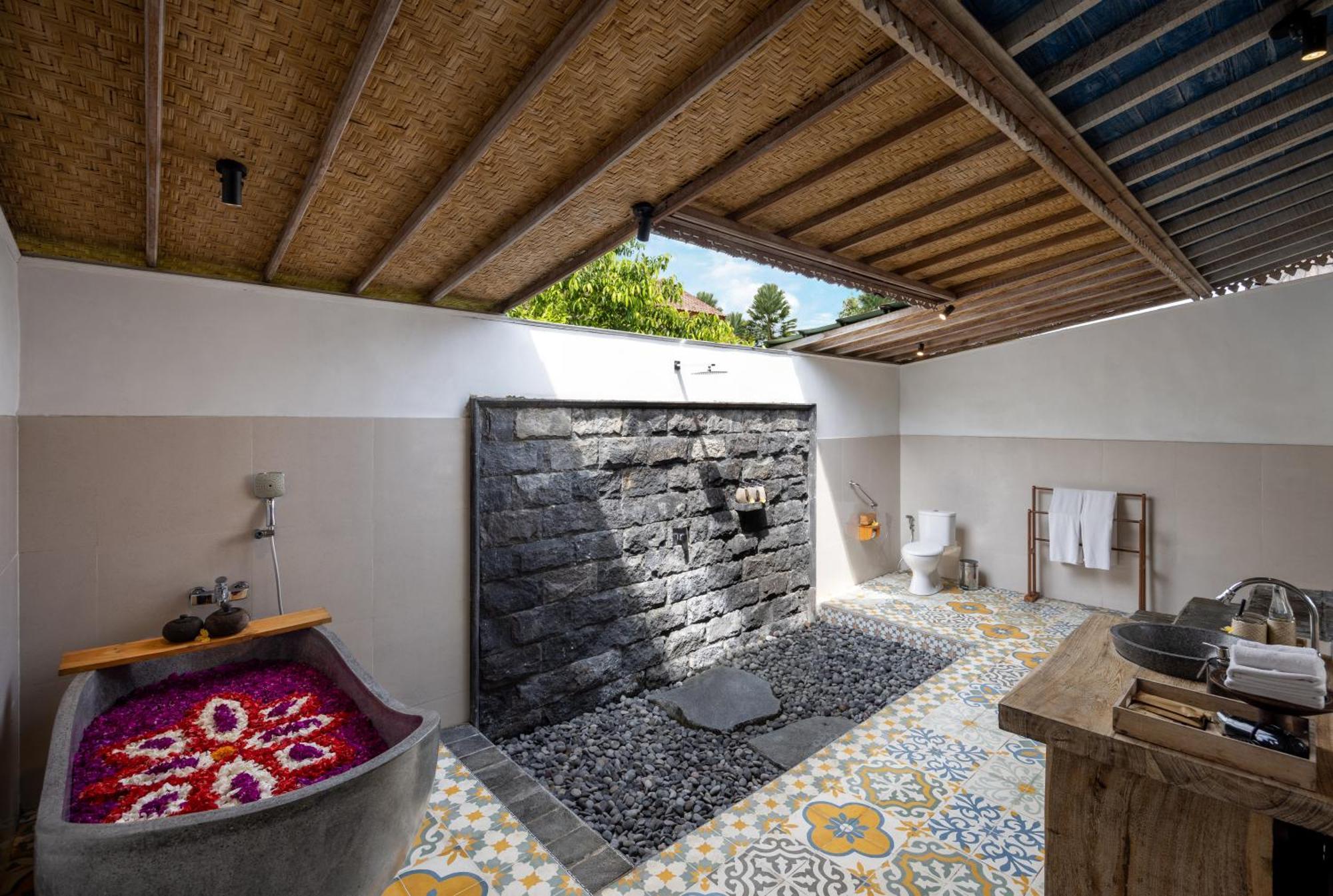 Wooden Ganeca Villas By Pramana Villas Убуд Экстерьер фото